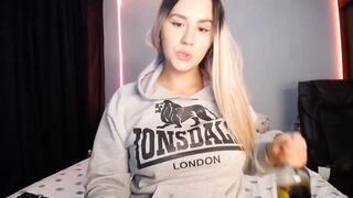 scarlettbrowmn - [Chaturbate] huge Webcam Nice Boobs