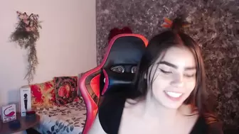 Wamanieah - [Chaturbate] Real Slut Awesome closeup