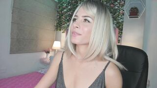 irisrosex - [Chaturbate] Natural Body role-play camsex