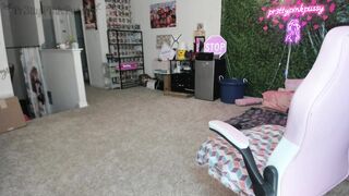 pr3ttyp1nkpussy - [Chaturbate] Rides Surprise Anal