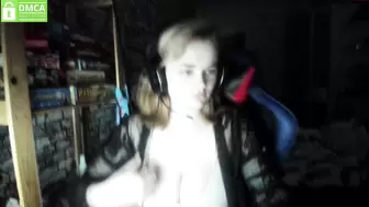 Rileeyreid - [Chaturbate] Webcam Model Interactive toy girl alone
