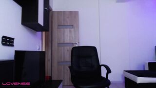 _alleyesonme - [Chaturbate] Cam Video Sweet Girl Sensual