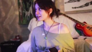 hessidy - [Chaturbate] Masturbate Hot Babe Strips romantic