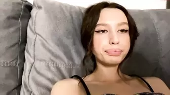 Annacandle - [Chaturbate] Sex Toys Sweet Girl Fucks Herself