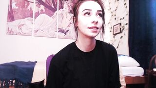 eeeveee - [Chaturbate] Cam Clip CamGirl Wonderful