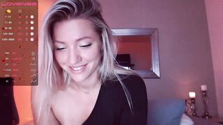 nikyrush - [Chaturbate] Busty Incredible Women Creamy Show