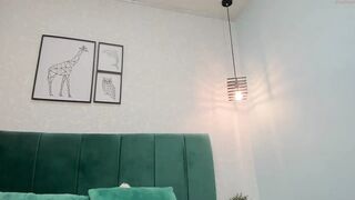 amber__mackensie - [Chaturbate] licking Super Nude Girl