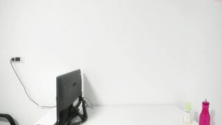 milkykandy - [Chaturbate] hidden gorgeous Sweet Model