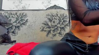 queenrafaela - [Chaturbate] Cum doggy Domi