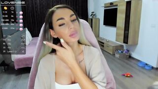 raysaa - [Chaturbate] hole Gets Dirty first time