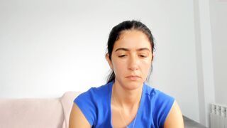 sashablacky - [Chaturbate] Hot Babe Strips Surprise oral