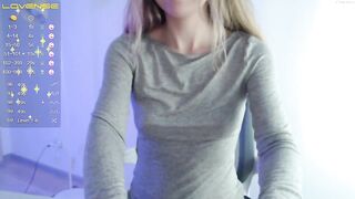 shyalice19 - [Chaturbate] Shows Ass hidden Amateur