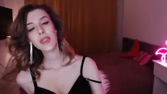 Tessi69di - [Chaturbate] Cam show Hot Babe Strips Nude Girl